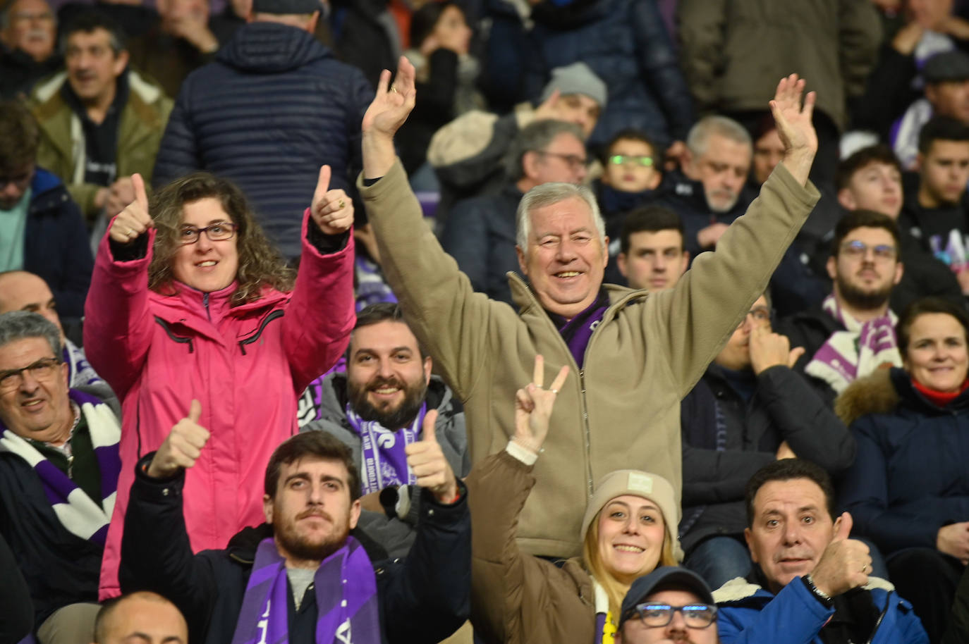 Búscate en la grada del Estadio José Zorrilla (2 de 4)