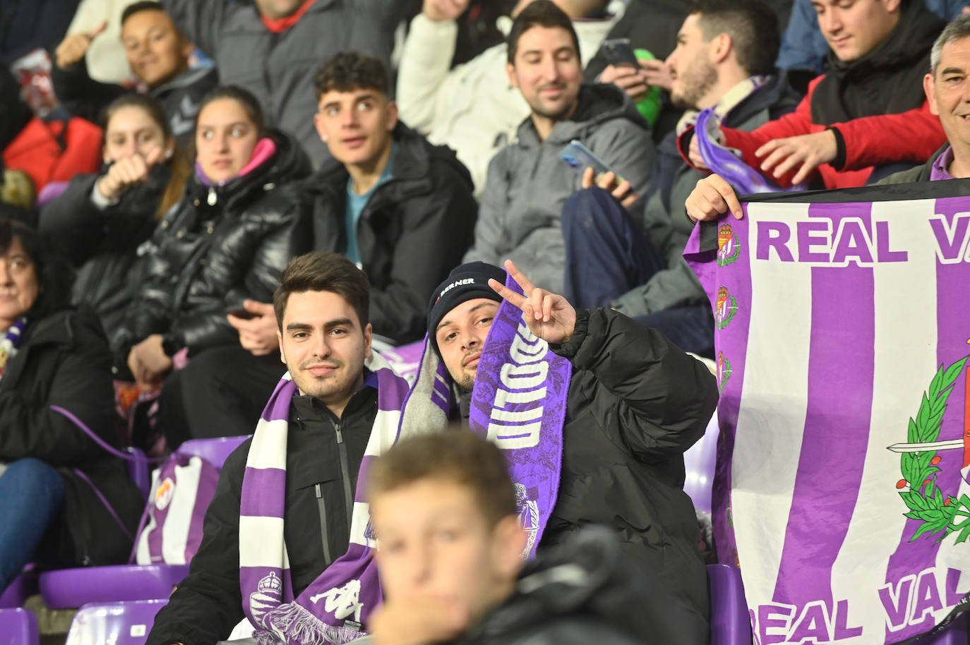 Búscate en la grada del Estadio José Zorrilla (3 de 4)