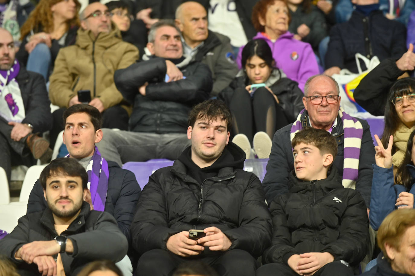 Búscate en la grada del Estadio José Zorrilla (3 de 4)