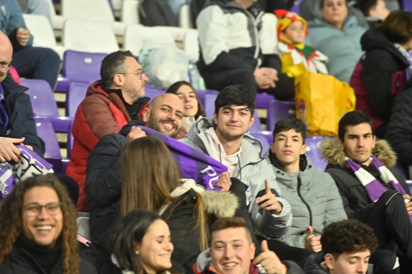 Búscate en la grada del Estadio José Zorrilla (4 de 4)