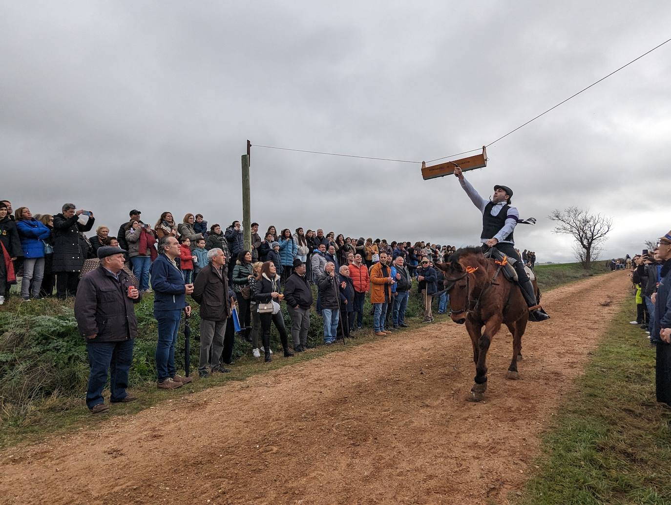 Carrera de cintas en Torrelobatón