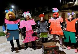 'Muñecas Chochonas' se alzó con el primer premio del concurso carnavalesco de Baltanás.