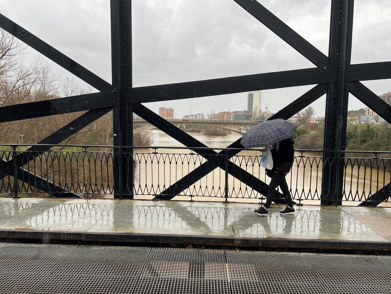 Precipitaciones en Valladolid, sin «lluvia de sangre»