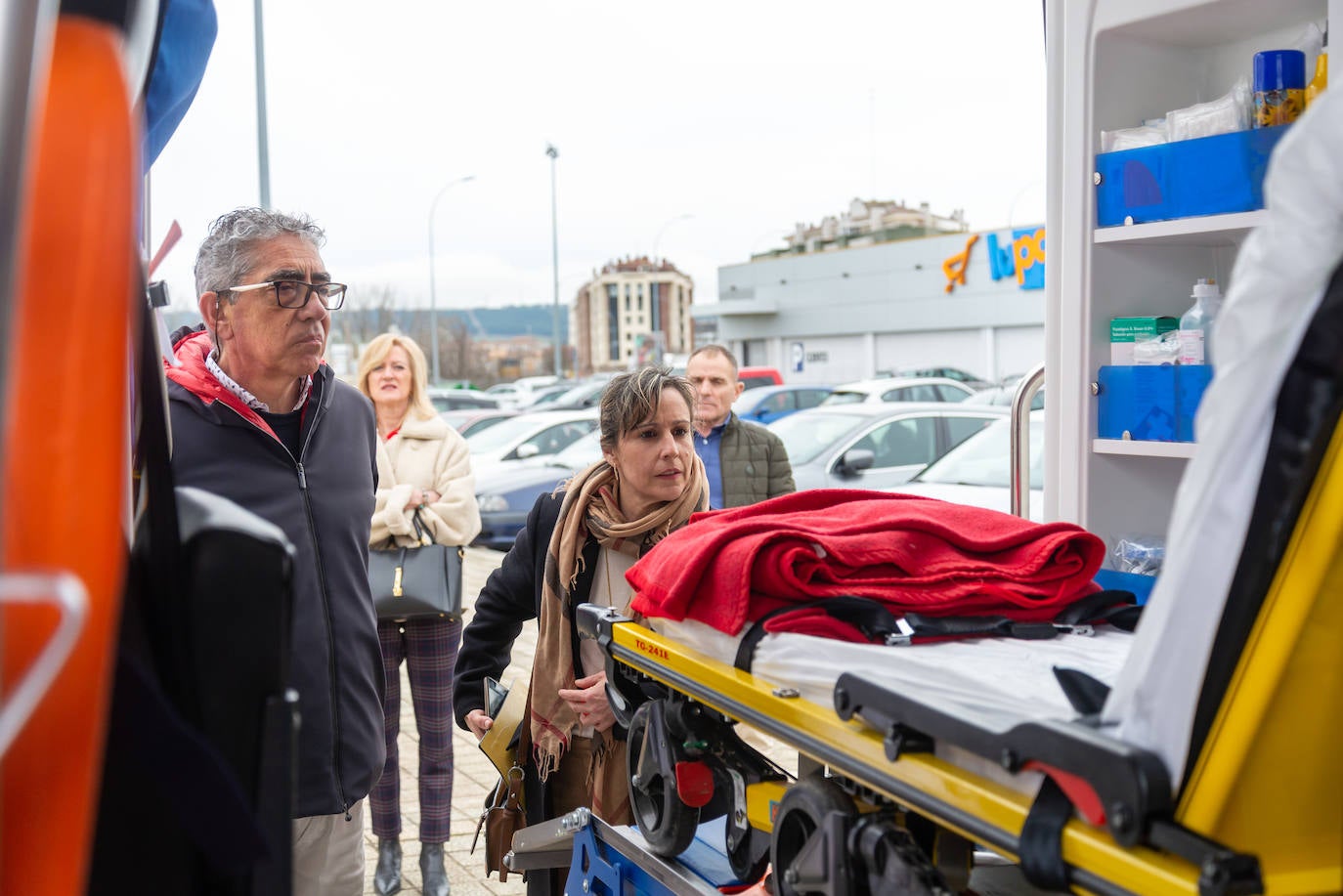 Cruz Roja muestra su trabajo y sus instalaciones a los palentinos