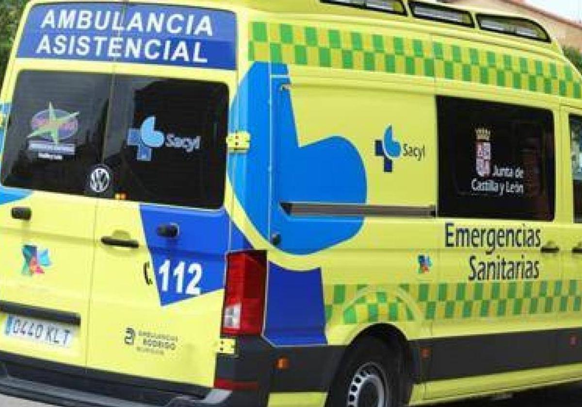 Foto de archivo de una ambulancia.