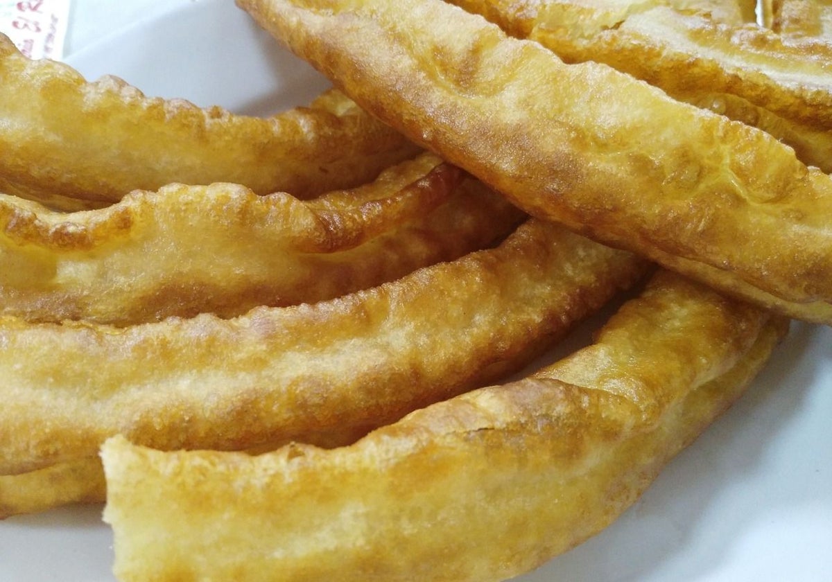 Churros caseros con chocolate