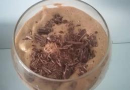 Receta de mousse de café con virutas de chocolate