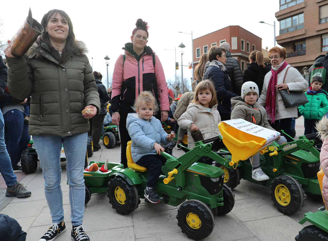 Los niños de Palencia defienden la agricultura y la ganadería