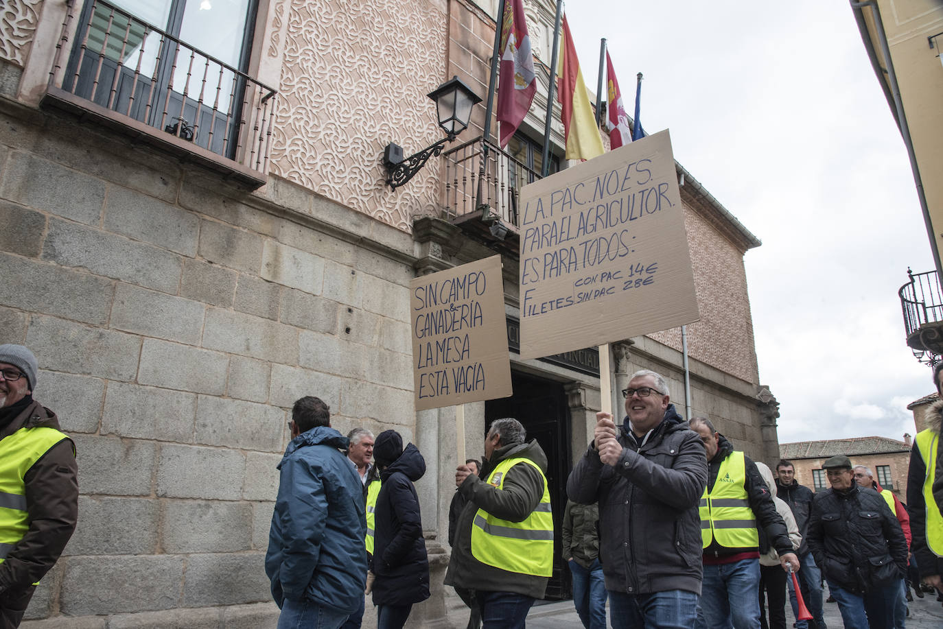 Manifestación de agricultores y ganaderos en Segovia