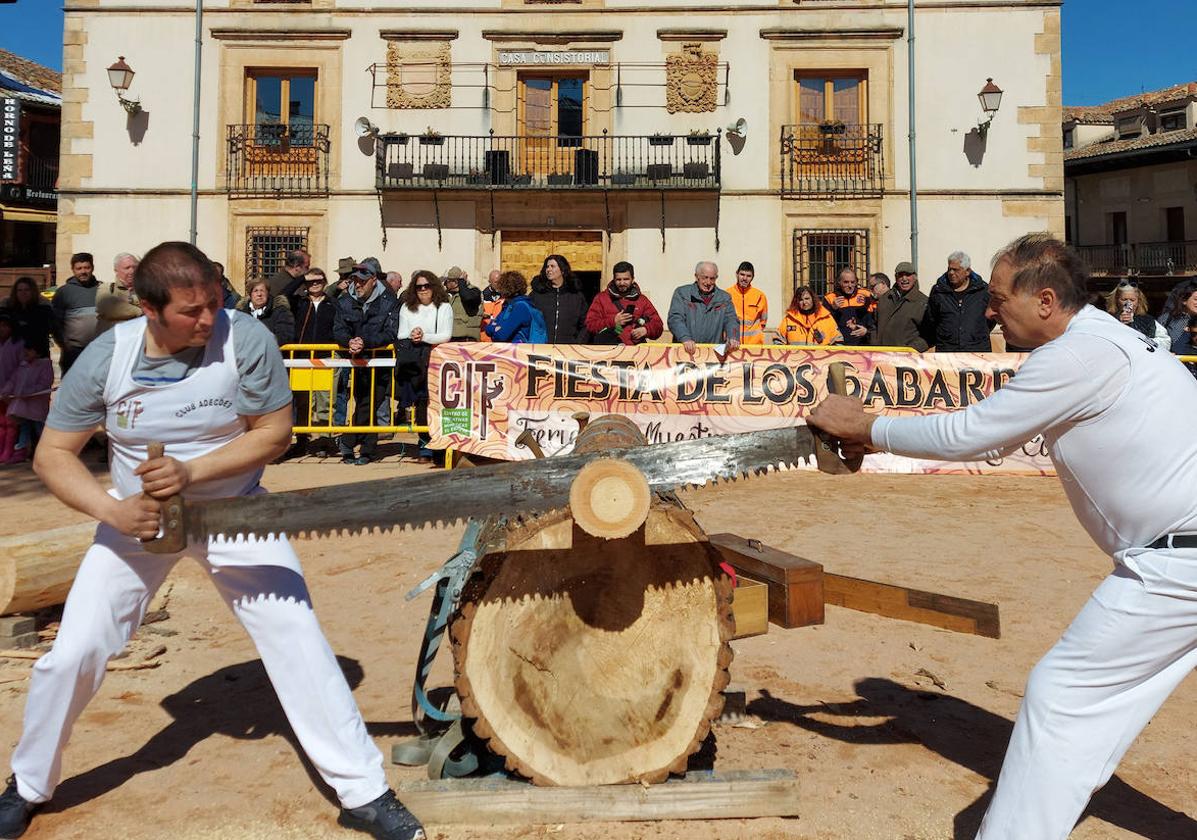 Los gabarreros llevan a Valladolid su fiesta reivindicativa del monte