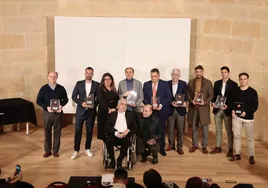 Foto de los galardonados con IX Premios Academia de Gastronomía de Castilla y León