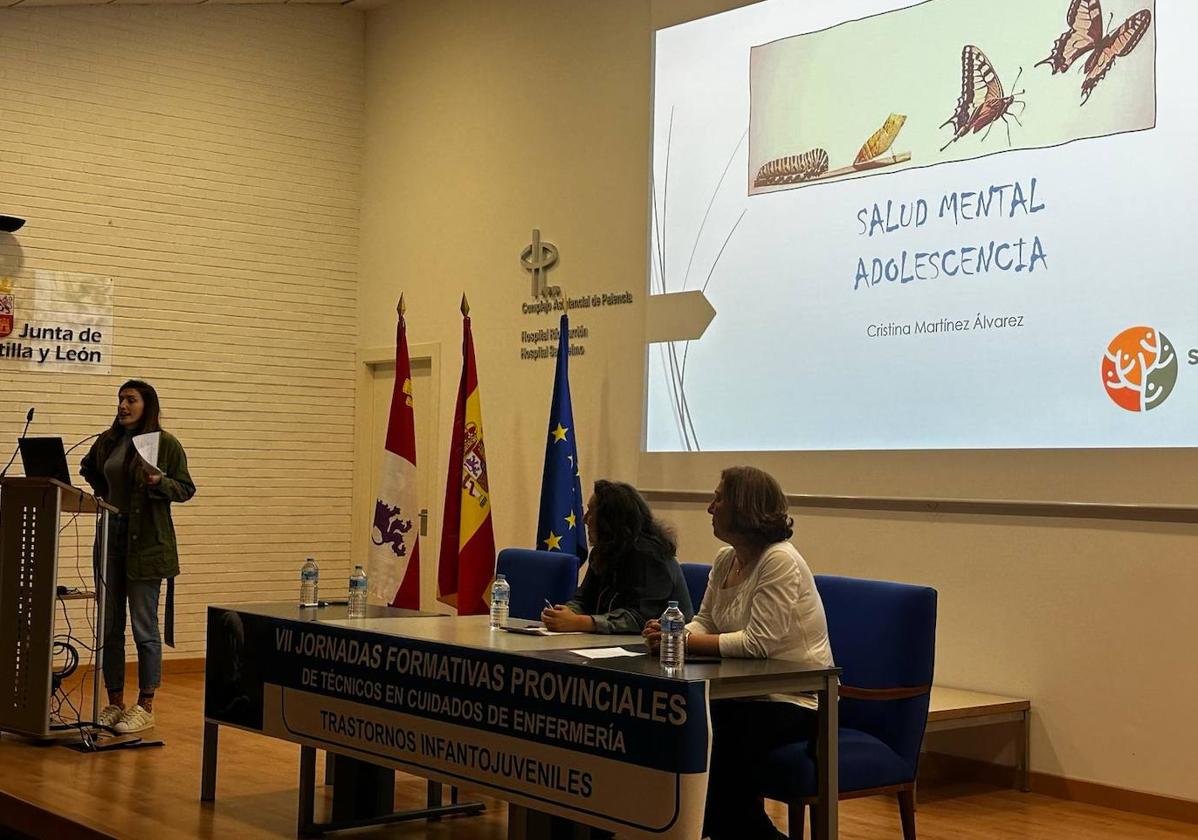 Los técnicos en cuidados de enfermería reivindican en Palencia que no son auxiliares