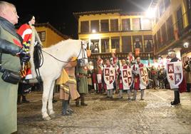 Tordesillas se echa a la calle para rendir pleitesía a la reina Juana de Castilla