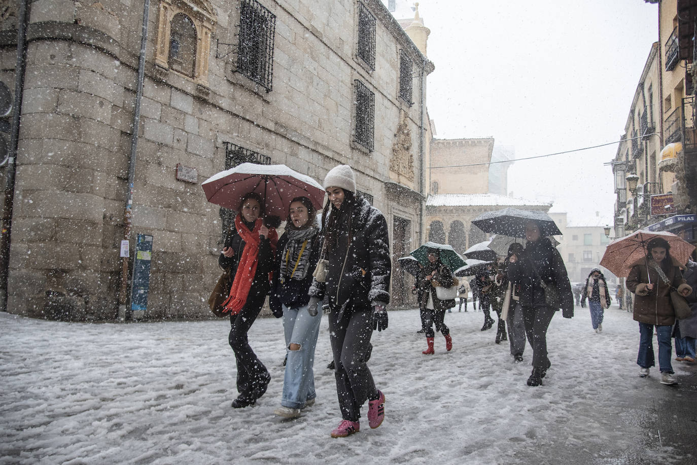 La nevada en Segovia capital, en imágenes