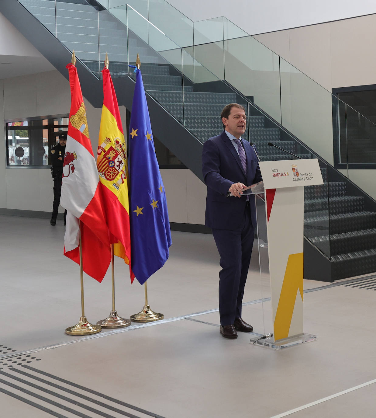 Mañueco inaugura la nueva estación de autobuses de Palencia