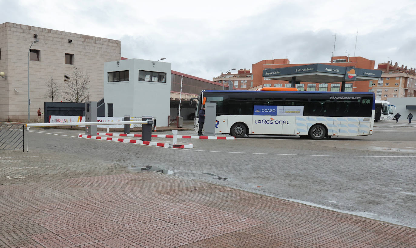 Mañueco inaugura la nueva estación de autobuses de Palencia