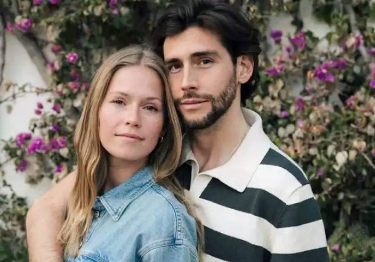 Álvaro Soler y Melanie Kroll.