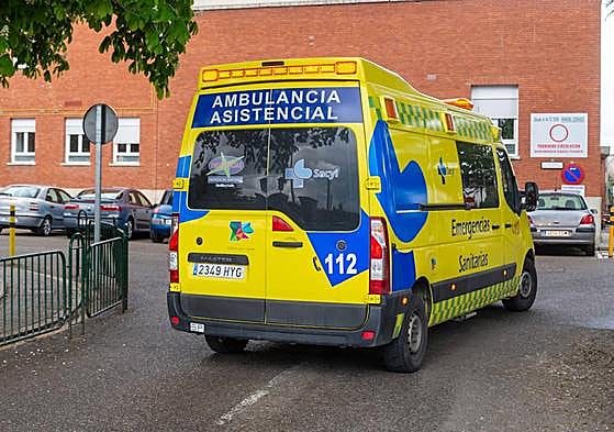 Entra en parada cardiorrespiratoria y muere cuando le trasladaban a la ambulancia