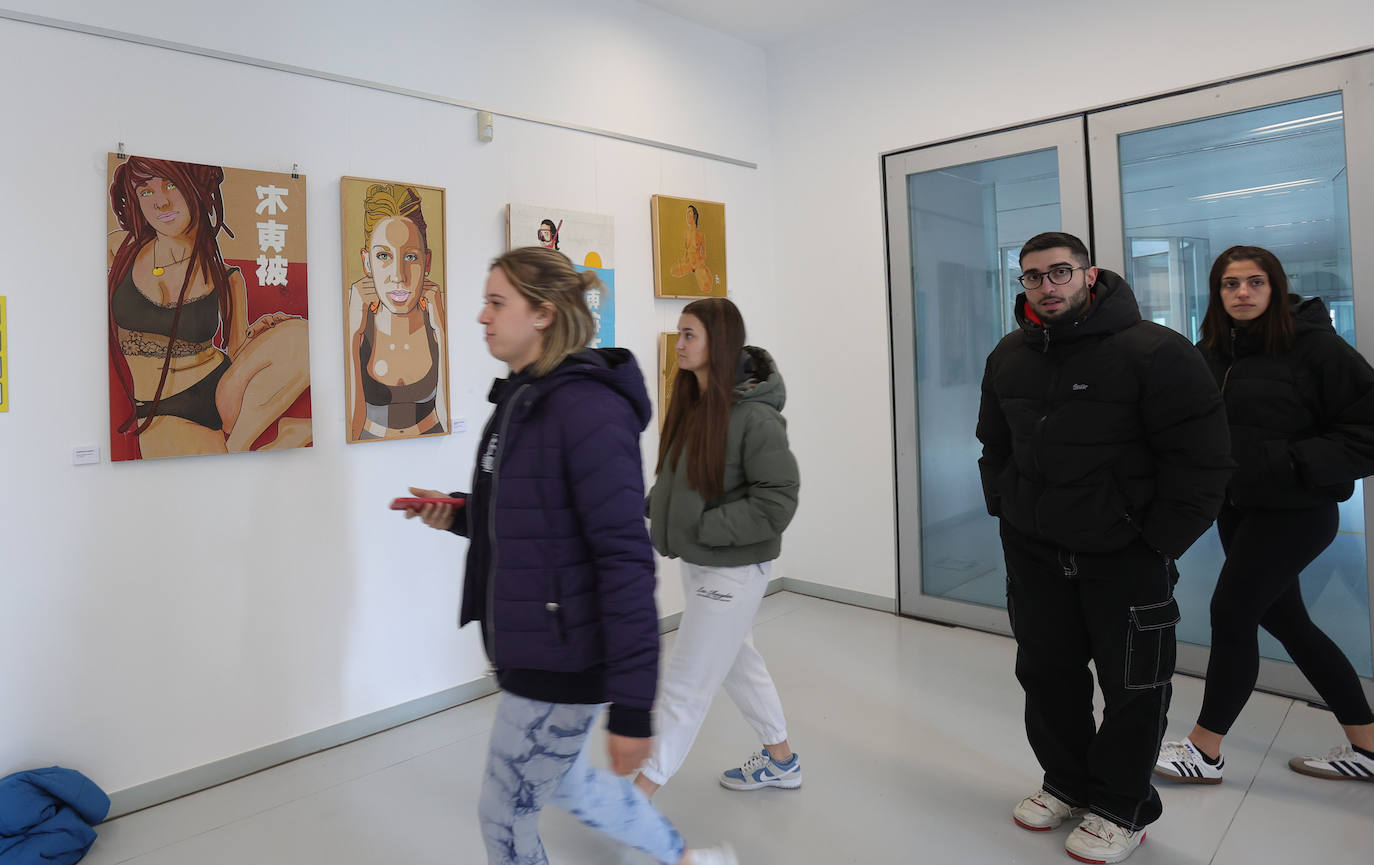 Fumantwo expone en el Lecrác parte de su obra dedicada a la mujer