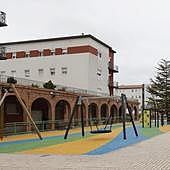 Identificados por llevarse dos móviles y amenazar con un machete