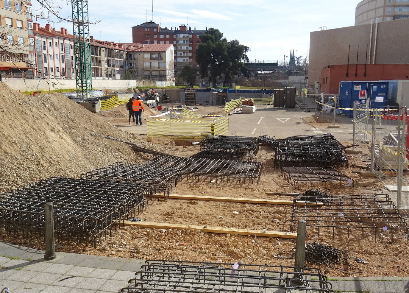 Imagen antes - Aspecto actual de la sede de la ONCE y resultado previsto de la obra.