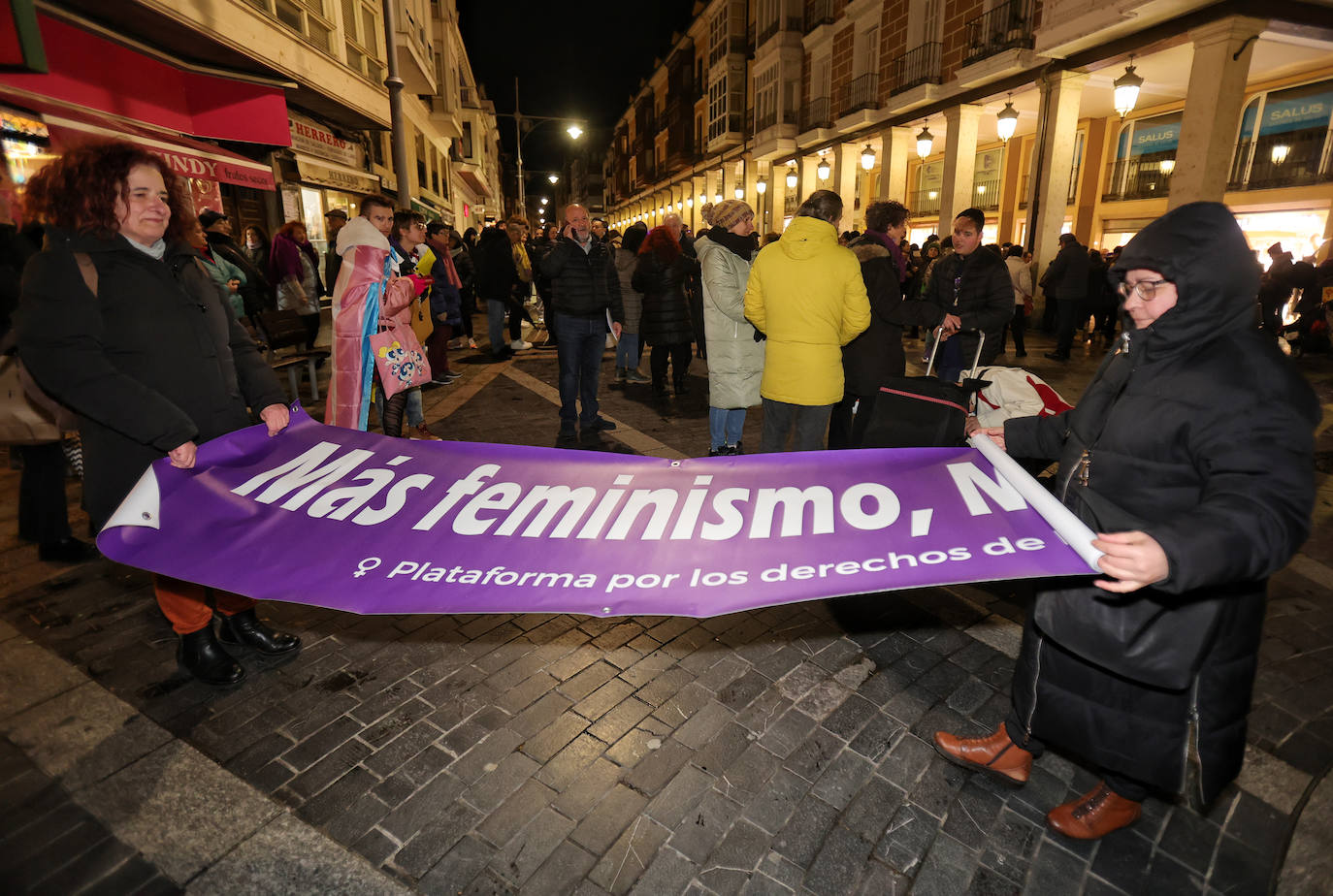 Marea palentina por el feminismo el 8M