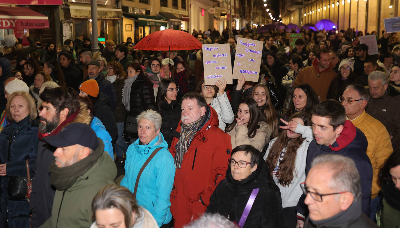 Marea palentina por el feminismo el 8M