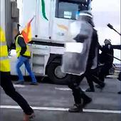 Pelotas de goma y gases lacrimógenos para disolver una protesta agraria en Ávila