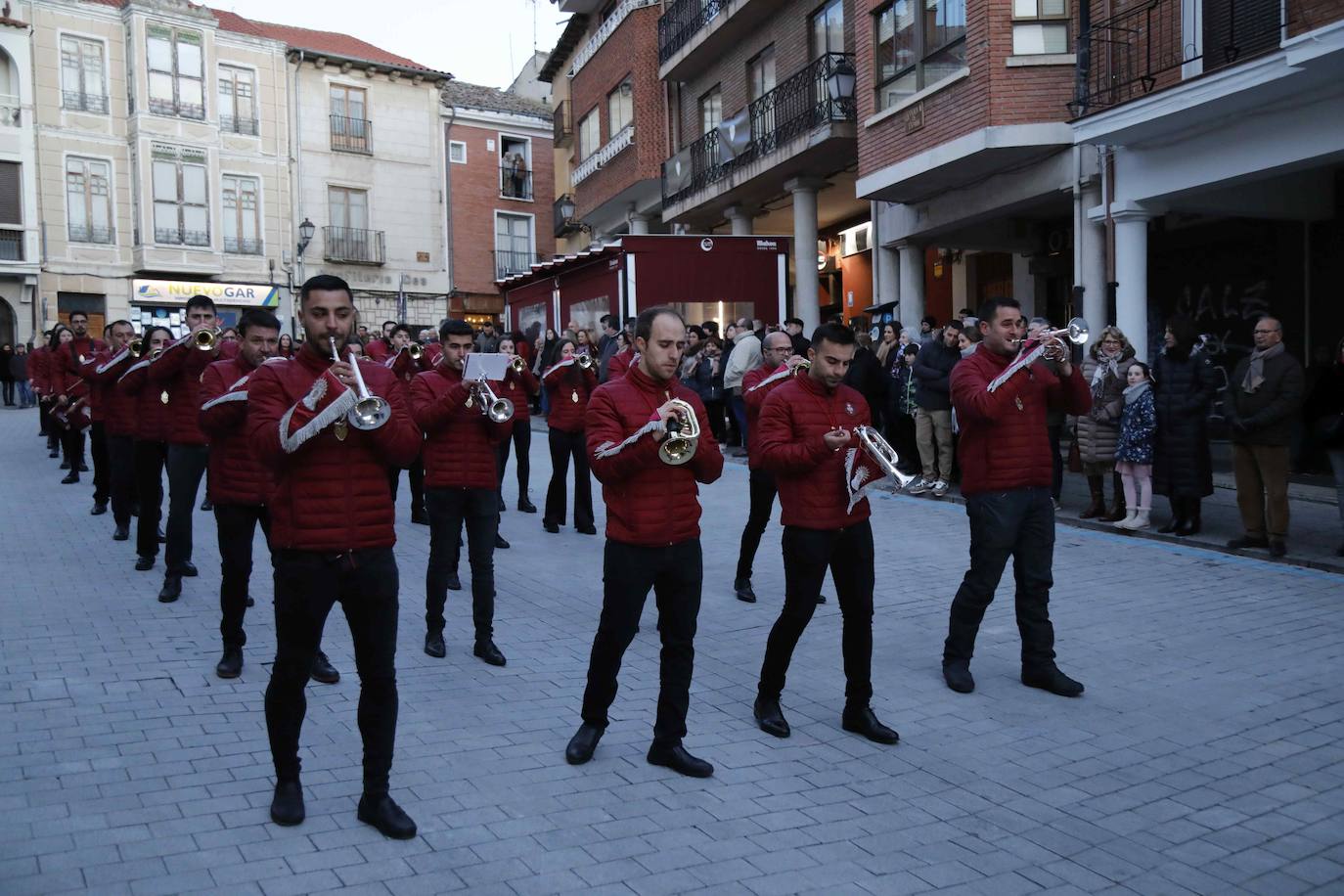 Pasacalles de bandas de Semana Santa en Peñafiel