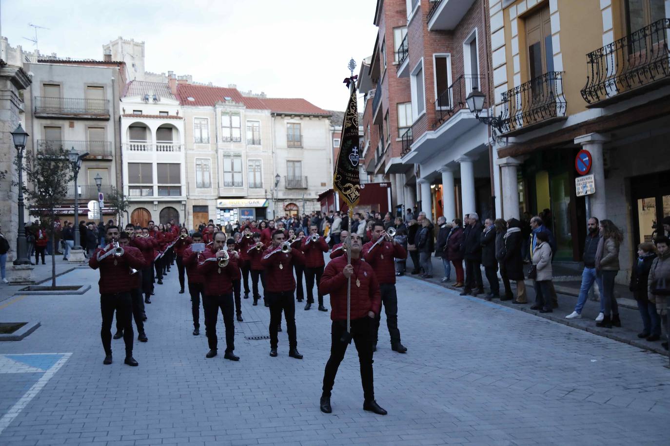 Pasacalles de bandas de Semana Santa en Peñafiel
