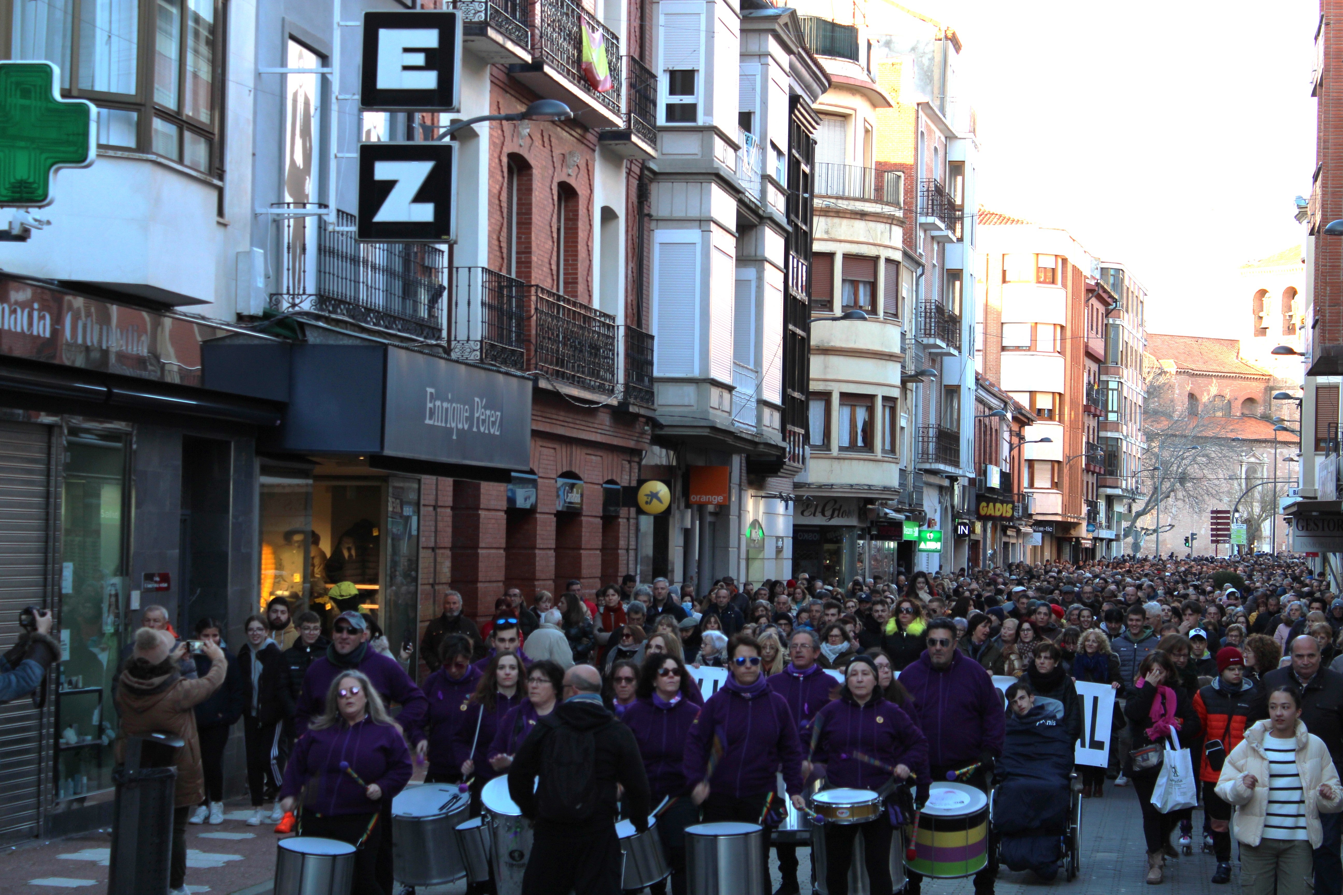 Multitudinaria manifestación en defensa del Hospital Comarcal de Medina del Campo