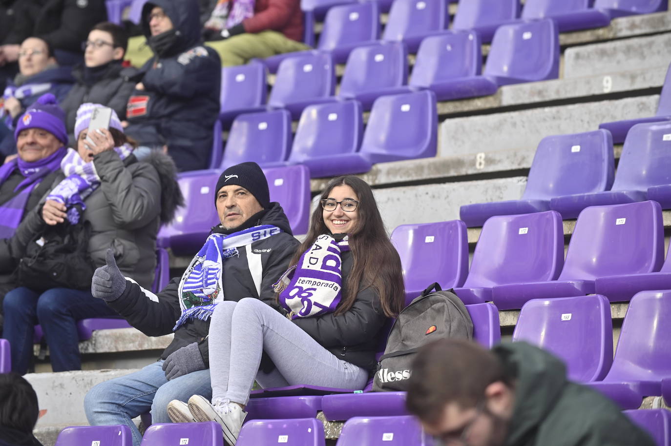 Búscate en la grada del Estadio José Zorrilla (1 de 4)