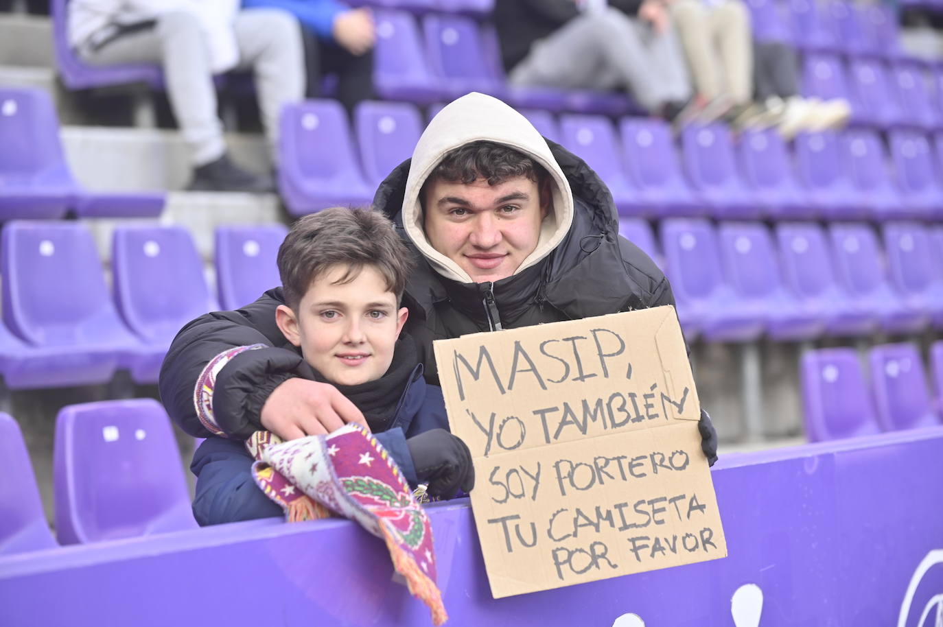 Búscate en la grada del Estadio José Zorrilla (1 de 4)