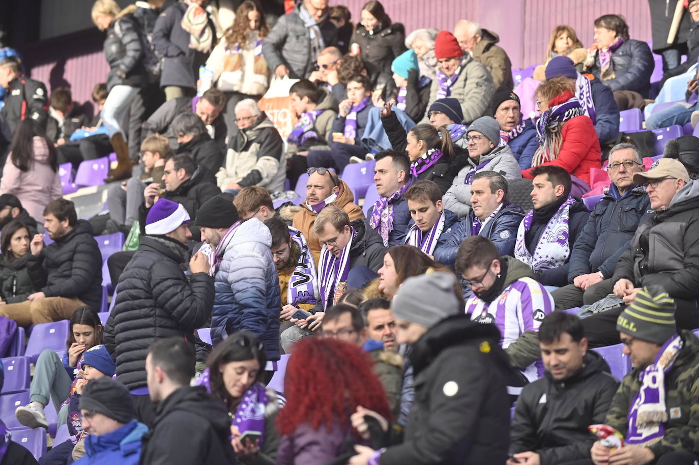 Búscate en la grada del Estadio José Zorrilla (1 de 4)