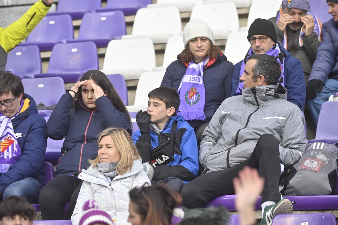 Búscate en la grada del Estadio José Zorrilla (2 de 4)