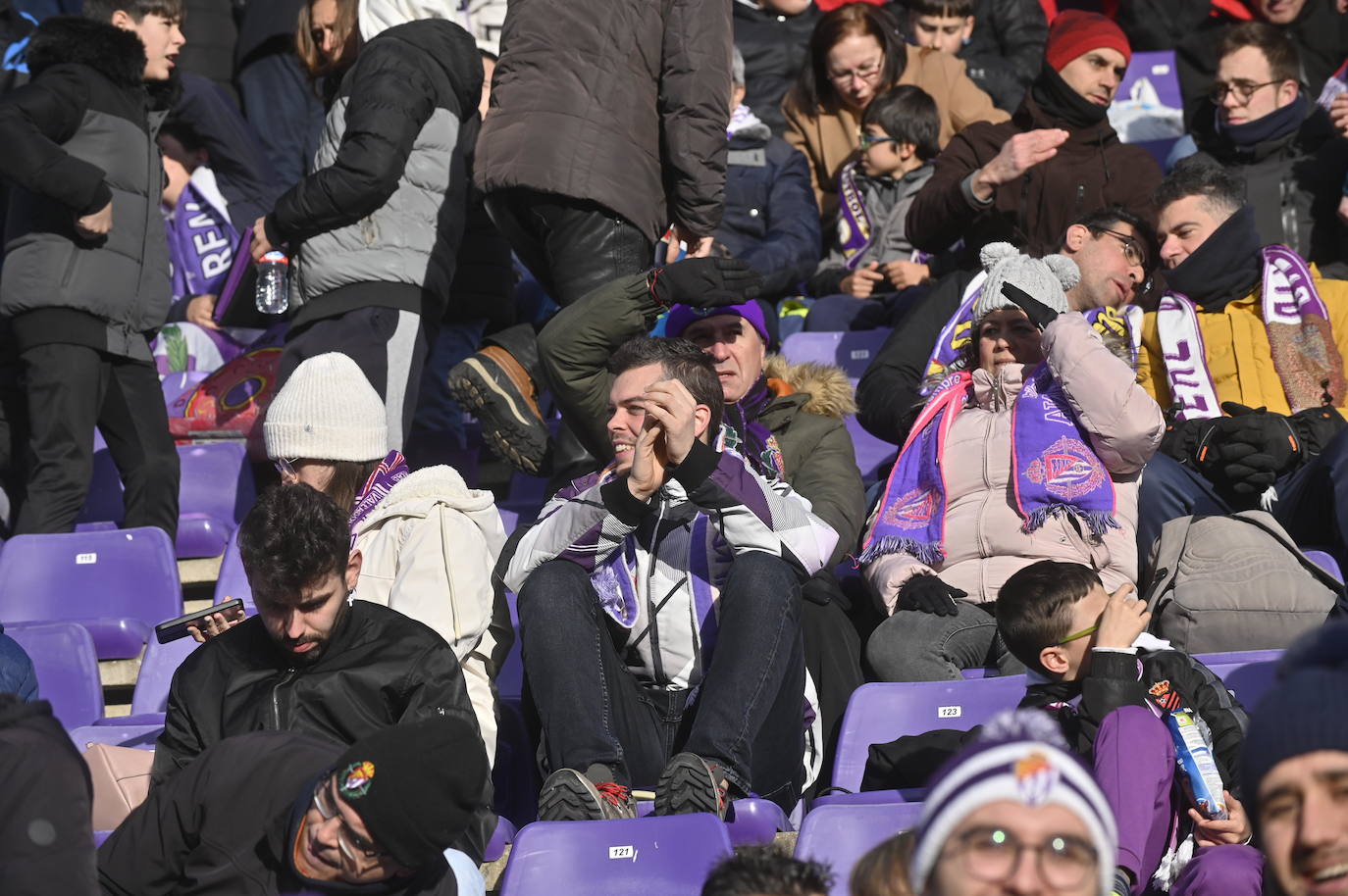 Búscate en la grada del Estadio José Zorrilla (3 de 4)