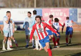 El Atlético Tordesillas celebra el único gol del encuentro