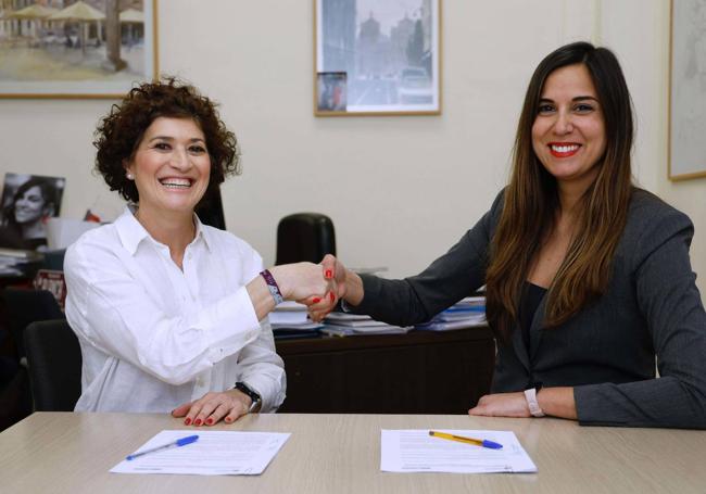 Las concejalas de Deportes, Mayte Martínez, y Turismo, Blanca Jiménez.