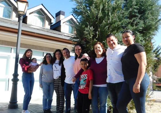 Fernando y Jorge, y sus familias.