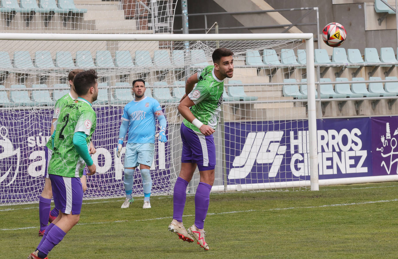 Empate sin goles en el derbi Palencia CF-Becerril