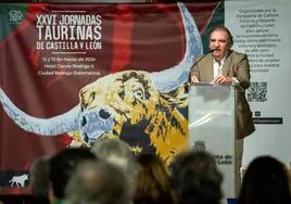 Antonio Bañuelos, presidente de la Real Unión de Criadores de Toros de Lidia, durante la presentación de los datos sobre impacto socioeconómico de la tauromaquia.