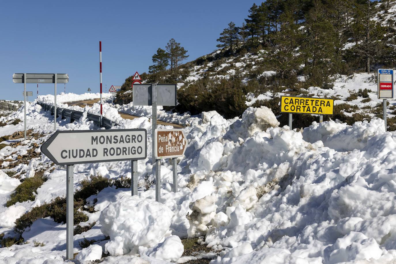 Nieve en la Peña de Francia