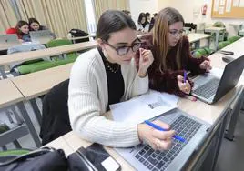 La Economía Social a través de un 'escape room' en el Campus de Palencia