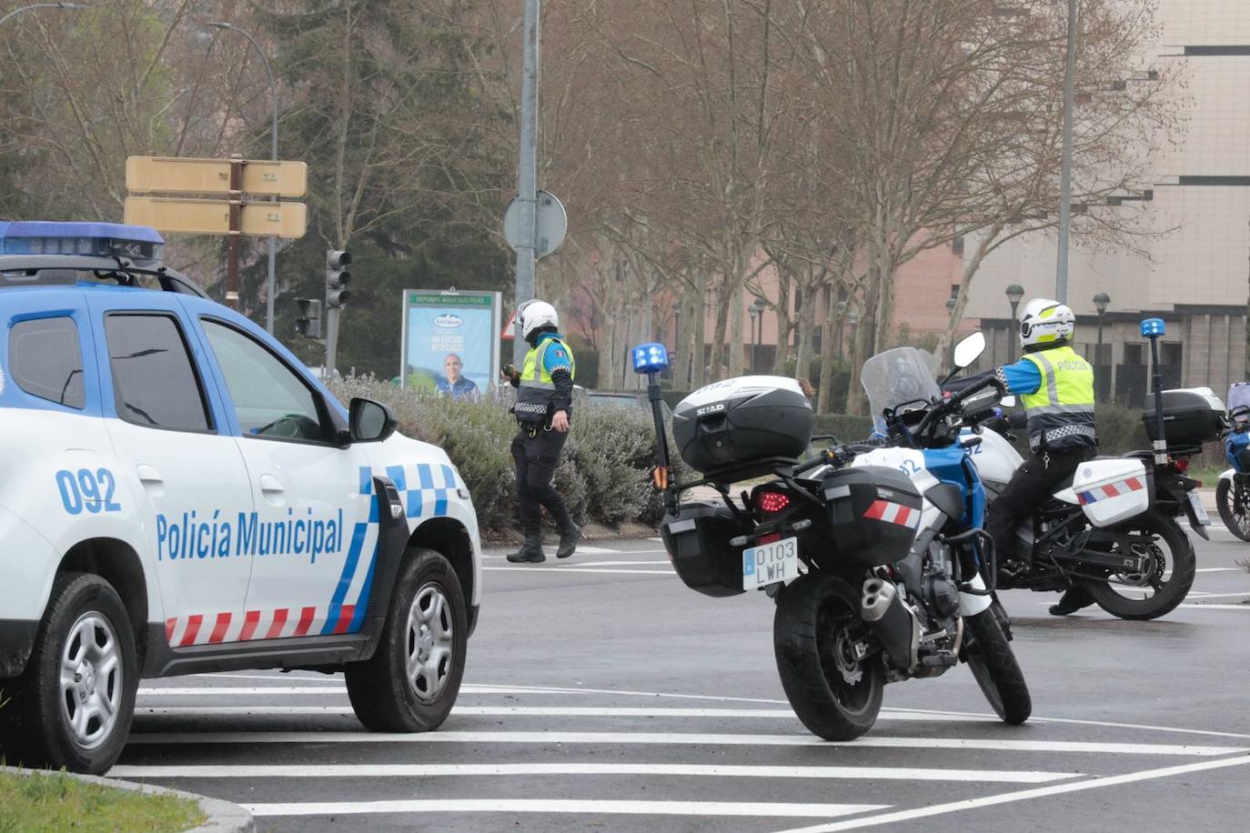 Multitudinaria tractorada de protesta en Valladolid