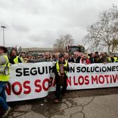 Multitudinaria tractorada de protesta en Valladolid