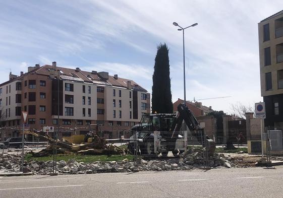 Obras en la plaza San Agustín de Medina del Campo.