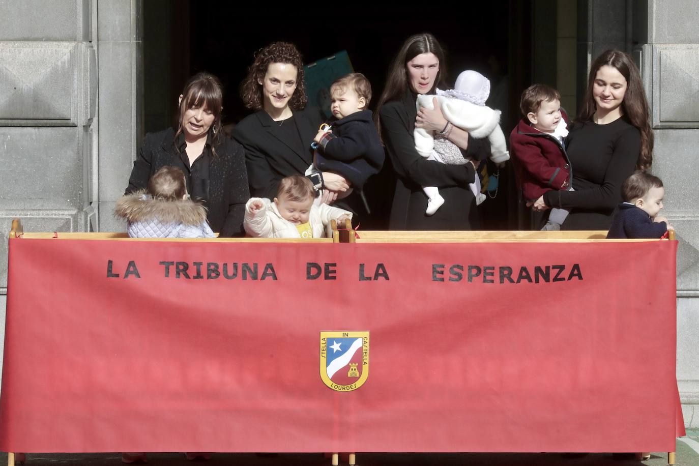 Fotografías de la Semana Santa infantil en el Colegio Lourdes