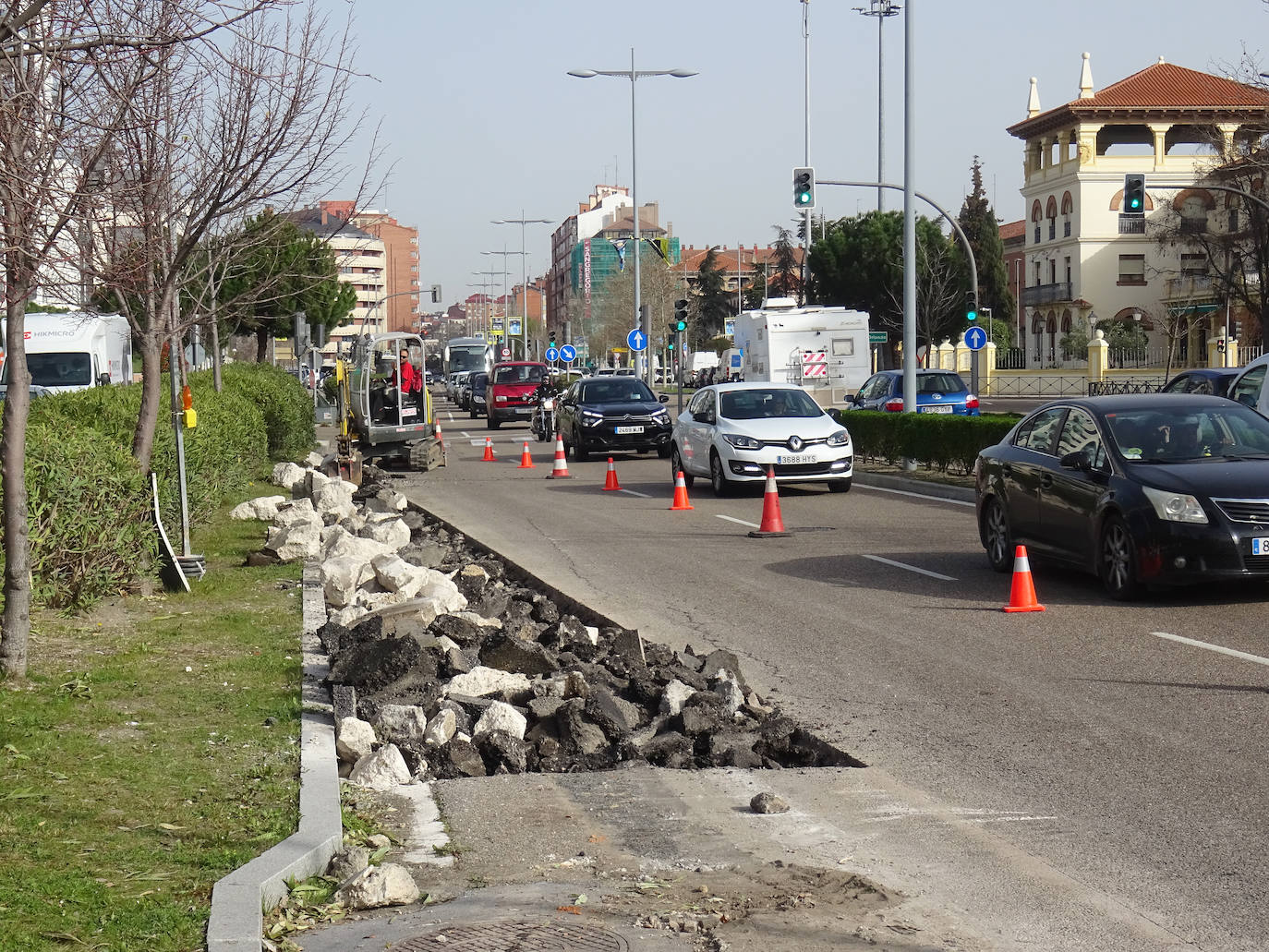 Obras en el paseo del Arco de Ladrillo