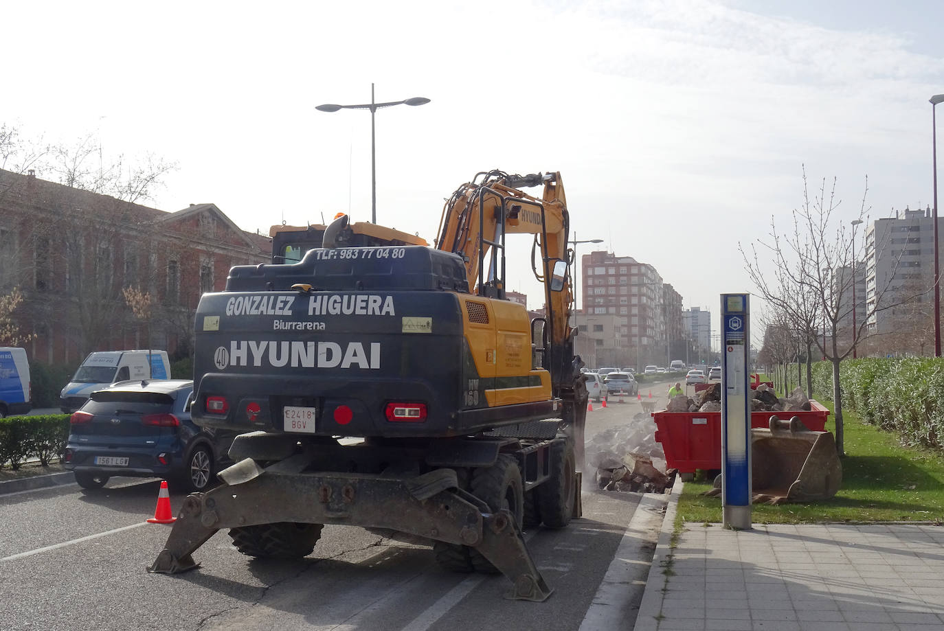 Obras en el paseo del Arco de Ladrillo