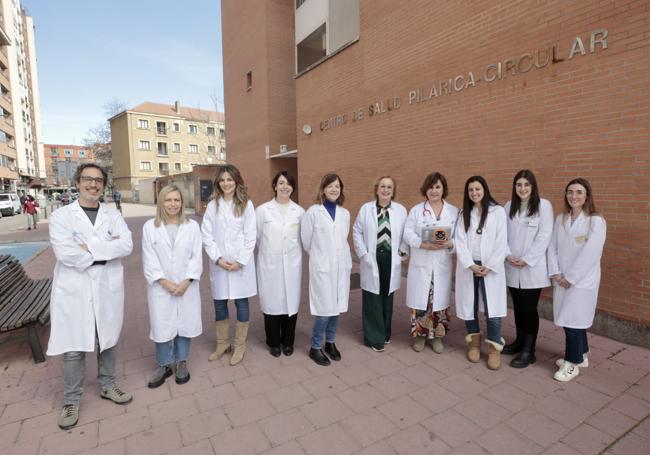 Hugo Gonzalo (gestor de proyectos i+D+i); Mercedes Garrido (pediatra); Leticia Sierra (coordinadora de investigación de Atención Primaria Área Este y médico de familia); Marta Para y Ana Vallelado (oftalmólogas); Marta Esther Vázquez y Rosario Bachiller (pediatras); Mª Fe Sánchez (estadística); Marta Blanco (óptica IOBA) y Clara Sánchez (alumna Medicina UVA).